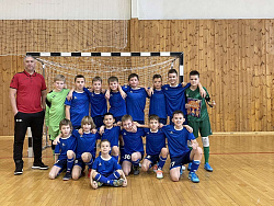  СШОР "Самотлор под руководством тренера Гиззатуллина Р.Ф. заняла 1 место. 