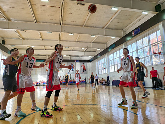 Награды нашли героев!