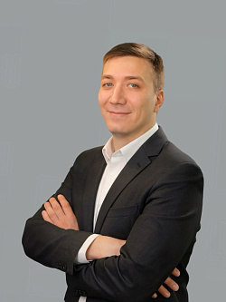 Шарипов  Вячеслав  Сергеевич